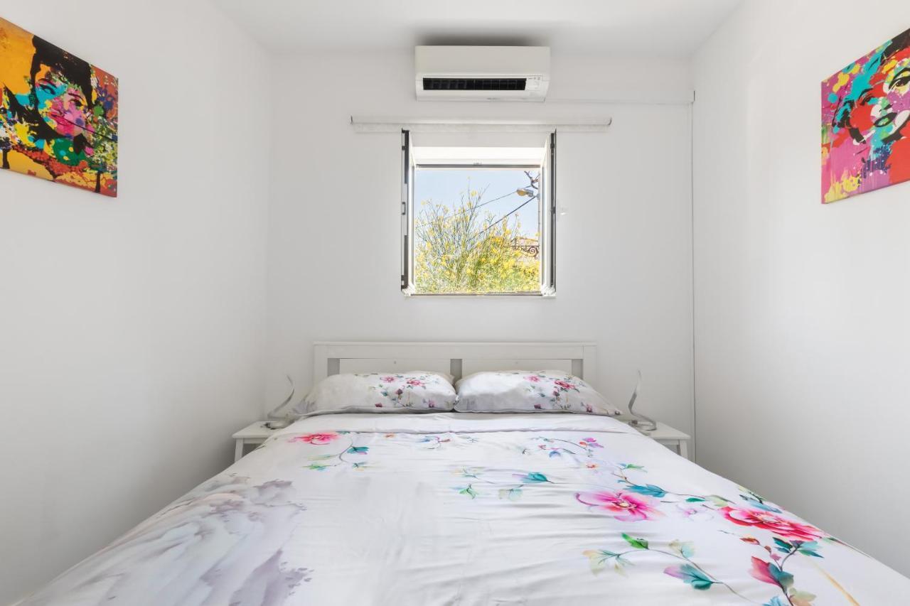 Charming Apartment Σπλιτ Εξωτερικό φωτογραφία