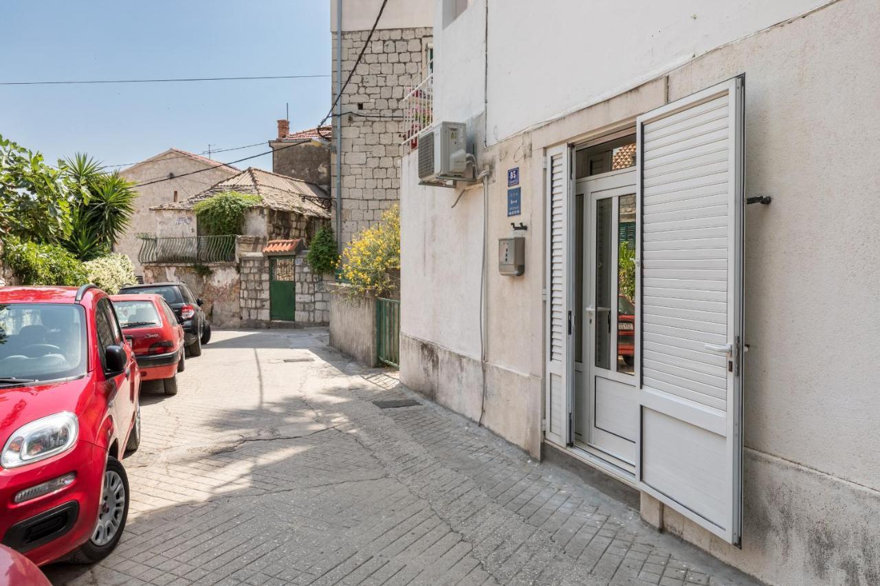 Charming Apartment Σπλιτ Εξωτερικό φωτογραφία